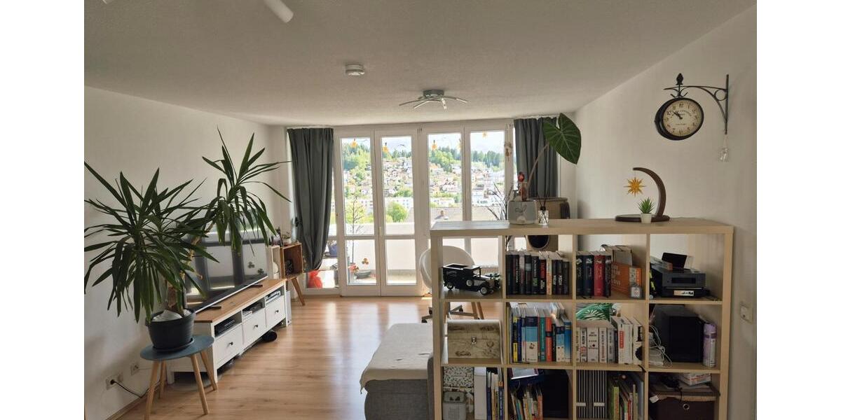 Etagenwohnung Regen - 3 Zimmer, 85 m&sup2;, 680&euro; | Angebot:26618002