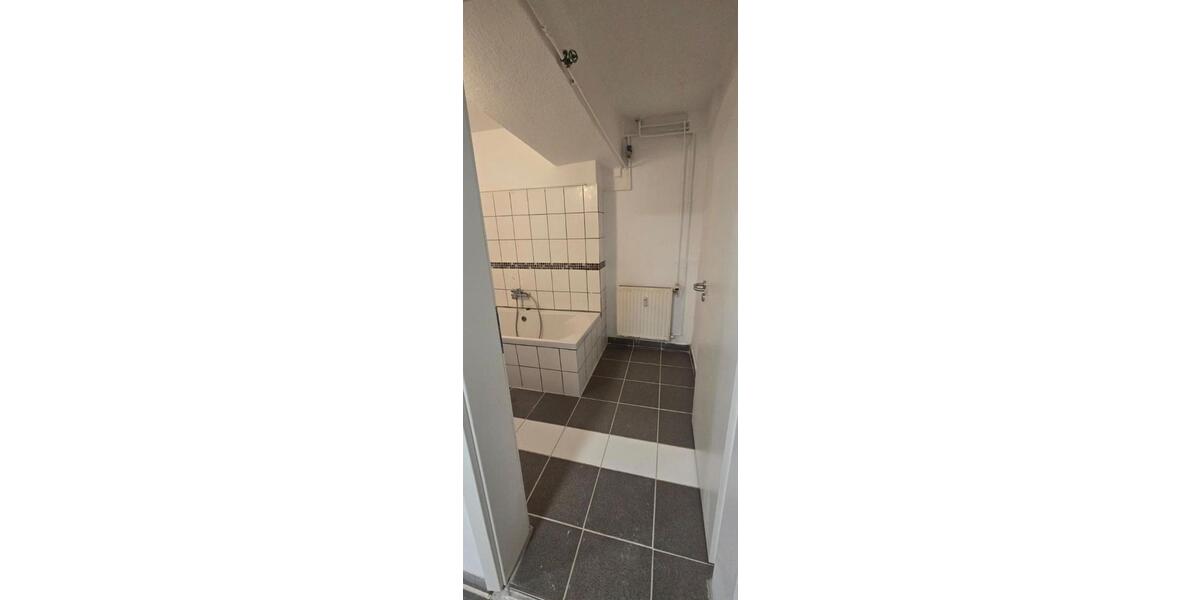 Erdgeschoßwohnung Alsfeld - 3 Zimmer, 75 m&sup2;, 750&euro; | Angebot:23702984