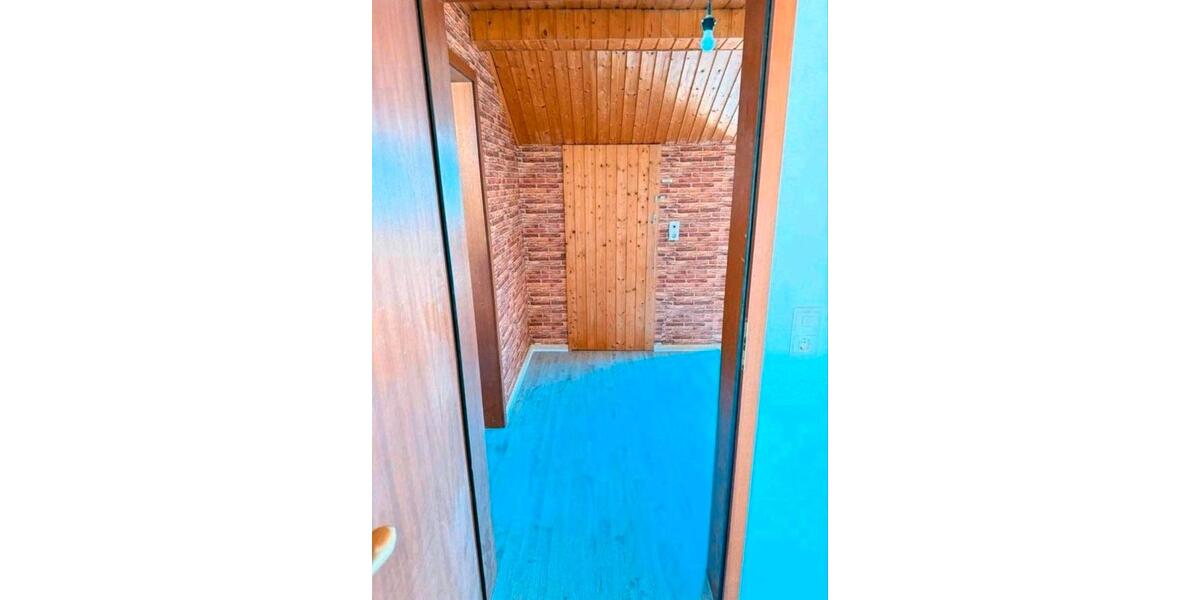Dachgeschoßwohnung Borken (Hessen) - 3 Zimmer, 108 m&sup2;, 860&euro; | Angebot:26552811