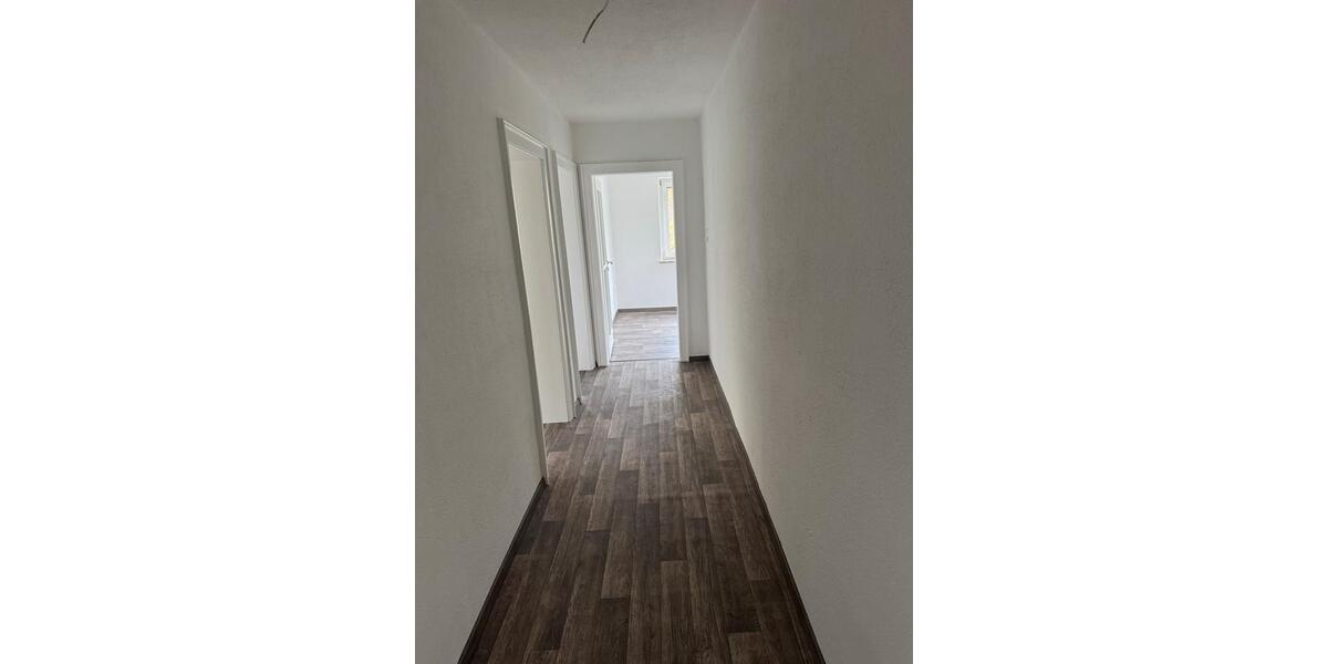 Erdgeschoßwohnung Münchberg - 3 Zimmer, 70 m&sup2;, 750&euro; | Angebot:26255306