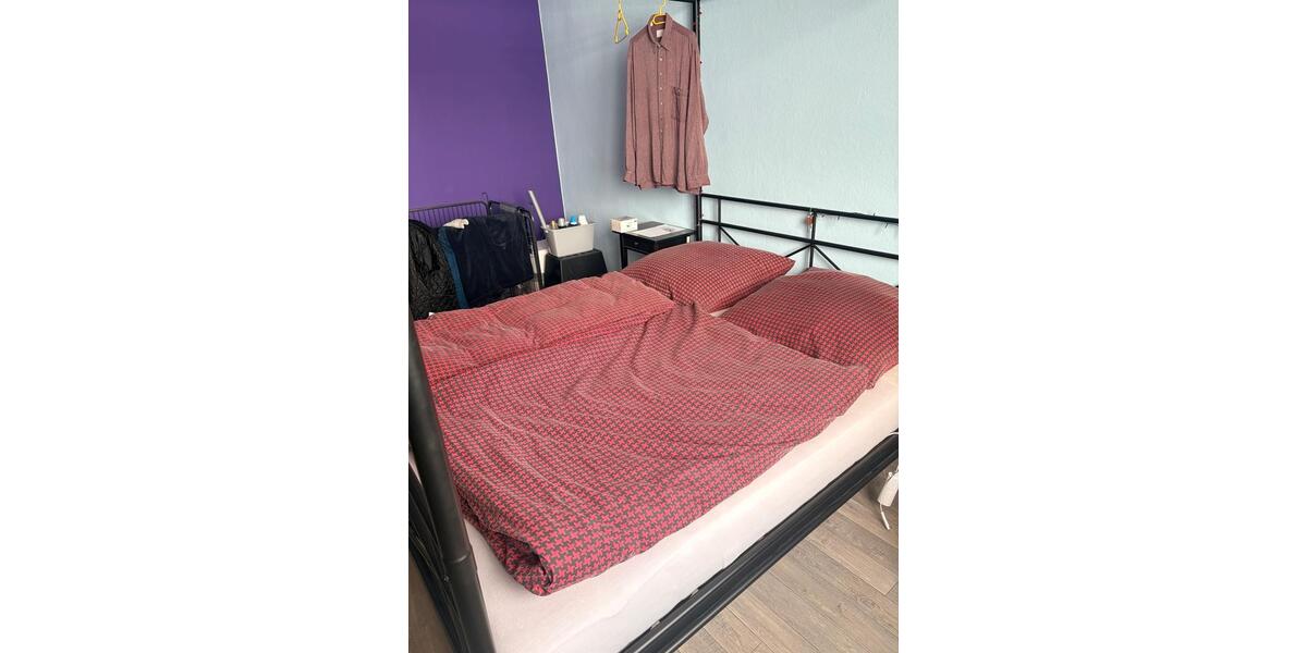 Dachgeschoßwohnung Weida - 2.5 Zimmer, 60 m&sup2;, 300&euro; | Angebot:25047677