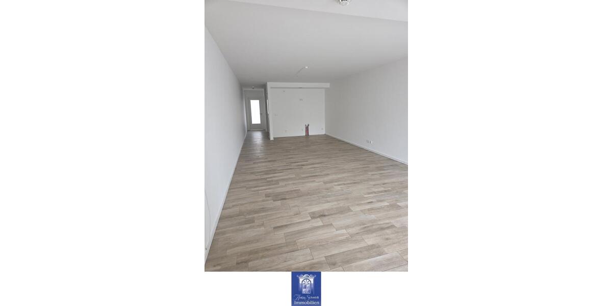 Maisonettenwohnung Weinböhla - 4 Zimmer, 114 m&sup2;, 1.250&euro; | Angebot:26357502