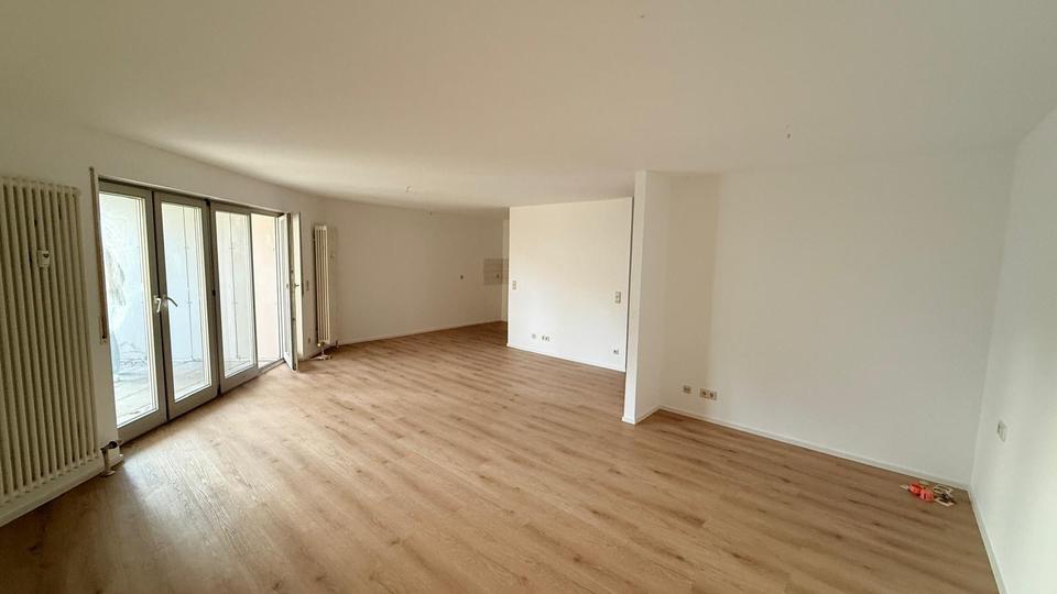 Erdgeschoßwohnung Neckarsulm - 1.5 Zimmer, 54 m&sup2;, 1.010&euro; | Angebot:26416021