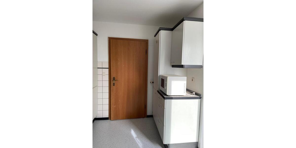 Dachgeschoßwohnung Simbach am Inn - 3 Zimmer, 95 m&sup2;, 750&euro; | Angebot:26089182