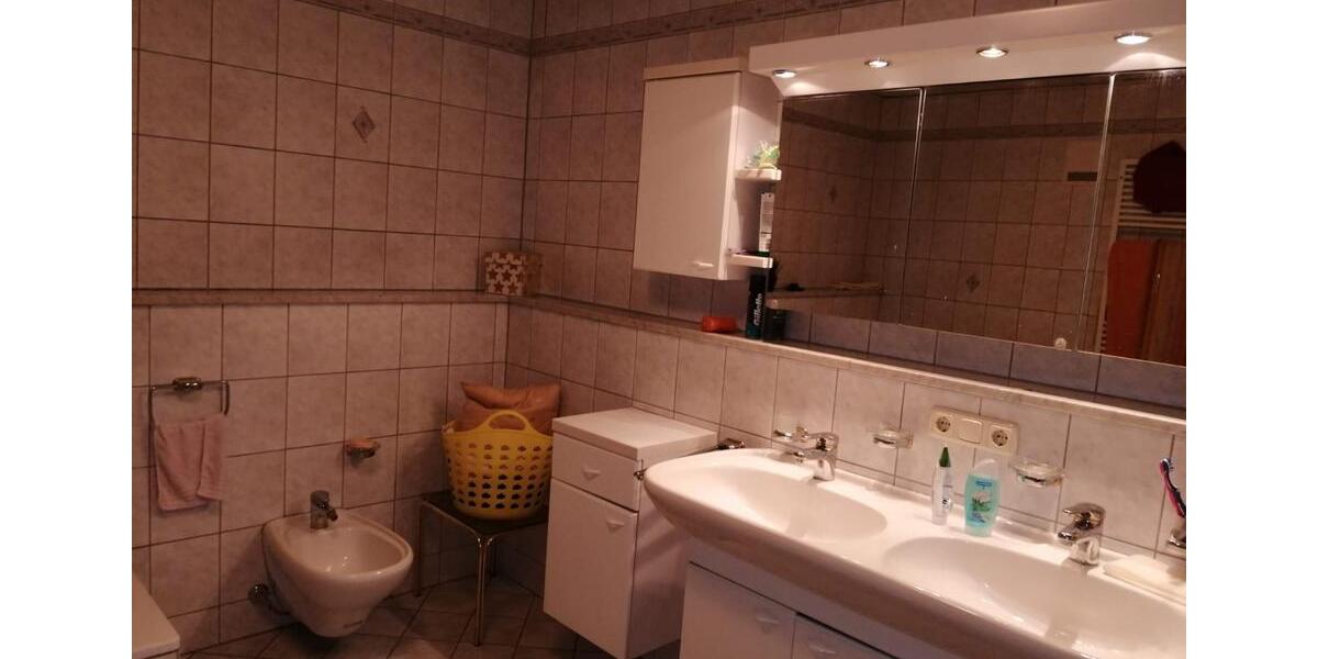 Wohnen auf Zeit Tann - 1 Zimmer, 17 m&sup2;, 400&euro; | Angebot:17722130