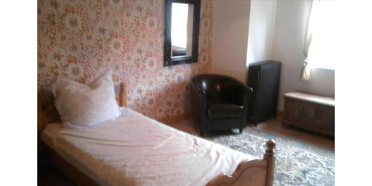 Wohnen auf Zeit Sinzing - 1 Zimmer, 25 m&sup2;, 520&euro; | Angebot:26170430