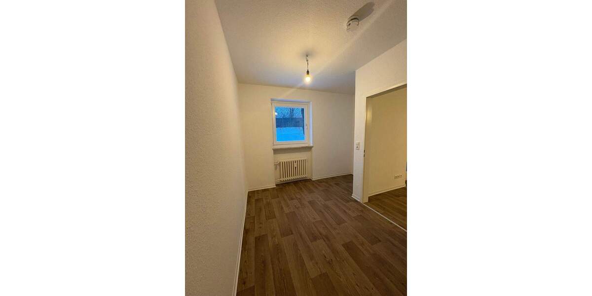 Etagenwohnung Bad Gandersheim Drei Linden - 2 Zimmer, 43 m&sup2;, 280&euro; | Angebot:25770405