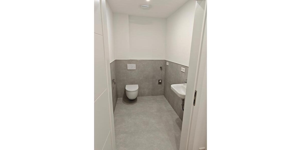 Etagenwohnung Hammelburg - 3.5 Zimmer, 111 m&sup2;, 1.200&euro; | Angebot:26614914