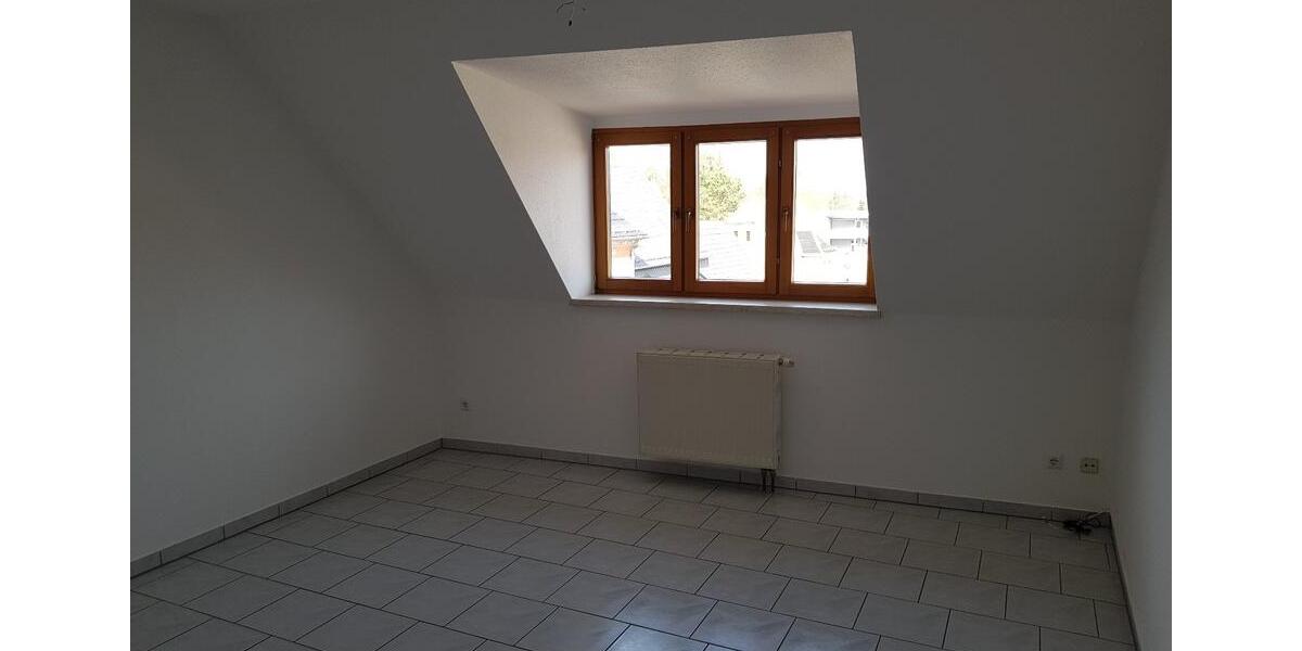Dachgeschoßwohnung Mügeln - 2 Zimmer, 57 m&sup2;, 289&euro; | Angebot:18244736