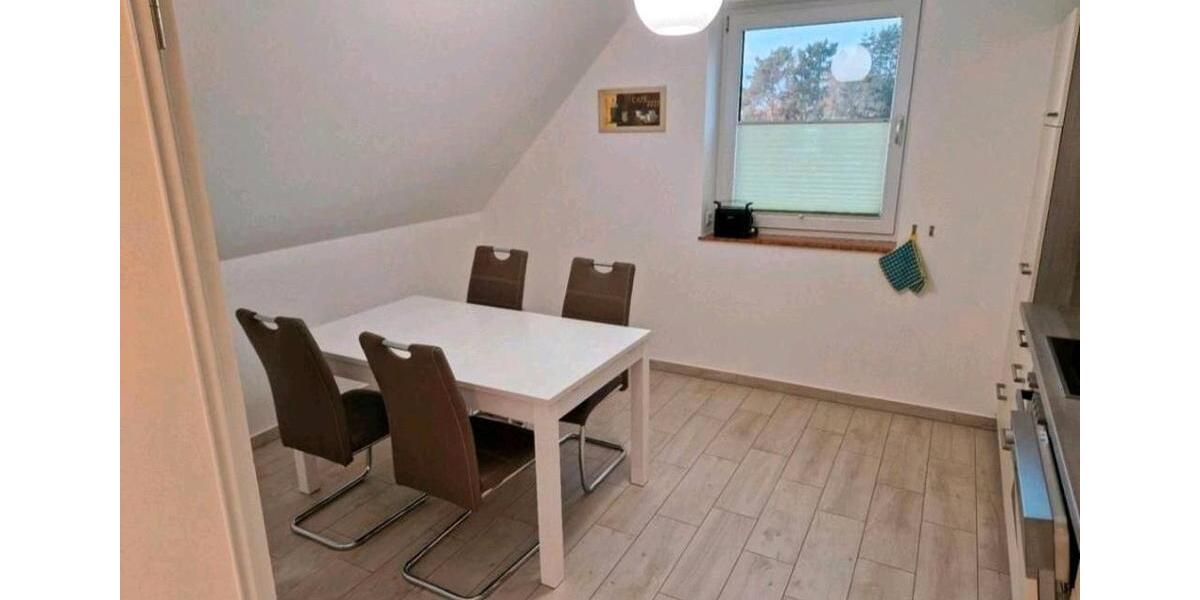 Etagenwohnung Plau am See - 3 Zimmer, 82 m&sup2;, 850&euro; | Angebot:26122812