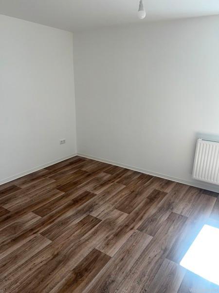 Renovierte 4 - Zimmer Wohnung mit Gartenanteil! zimmer
