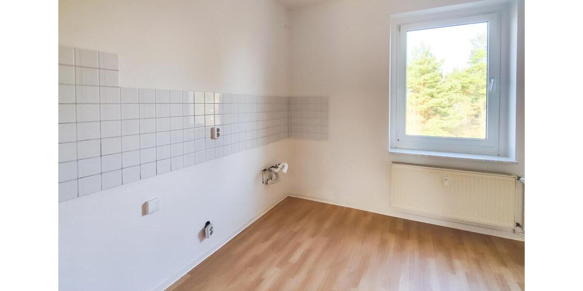 Etagenwohnung Jänschwalde Kolonie - 3 Zimmer, 65 m&sup2;, 325&euro; | Angebot:25838366