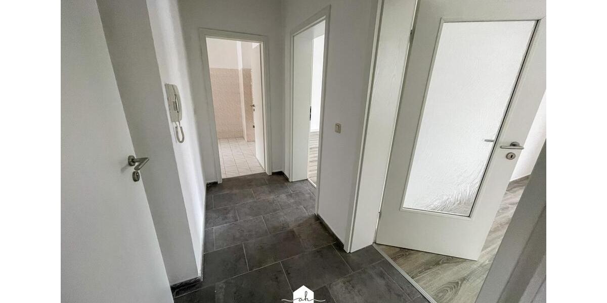 Erdgeschoßwohnung Gera Alt-Taubenpreskeln - 2 Zimmer, 64 m&sup2;, 320&euro; | Angebot:24875471