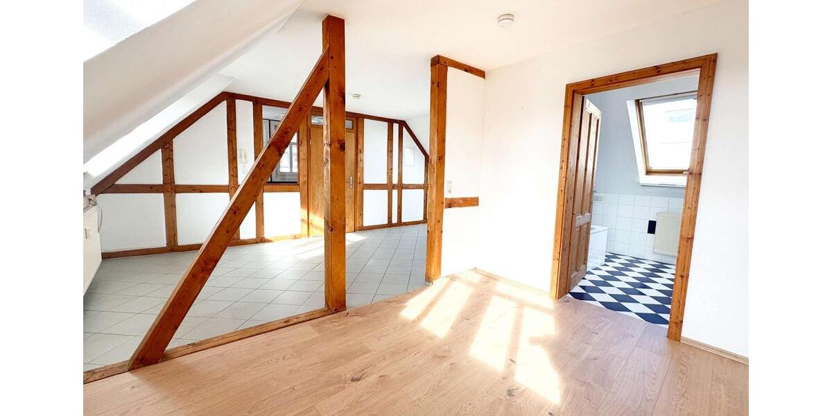 Dachgeschoßwohnung Höhr-Grenzhausen Grenzhausen - 1.5 Zimmer, 46 m&sup2;, 440&euro; | Angebot:25216693