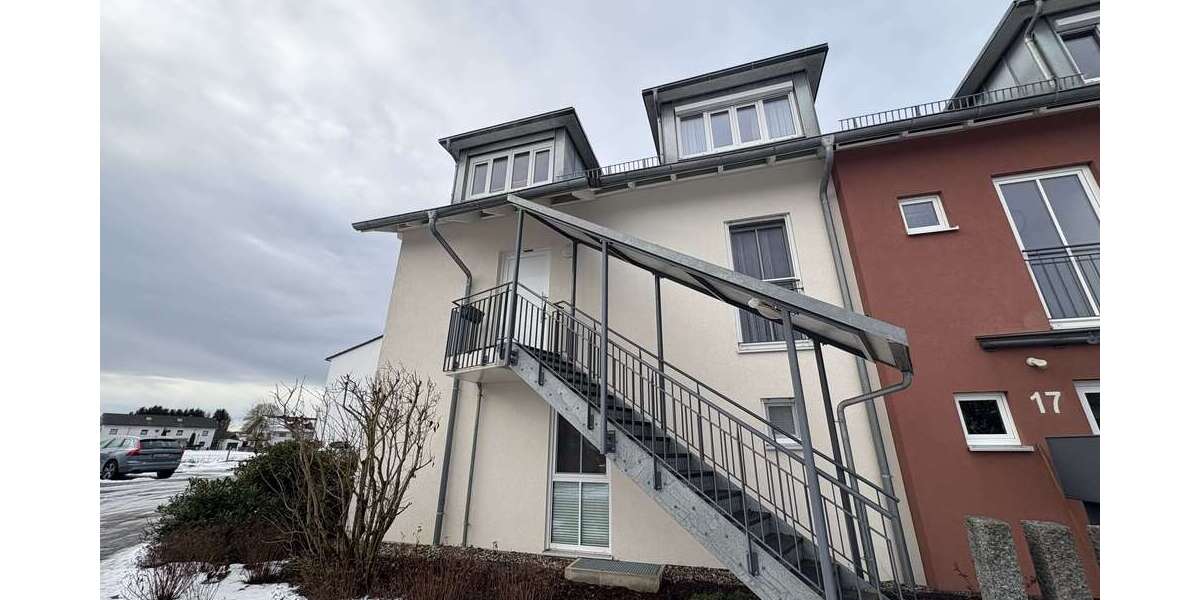 Etagenwohnung Zorneding - 3 Zimmer, 93 m&sup2;, 1.850&euro; | Angebot:25202103