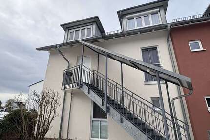 Wohnung Zorneding - 3 Zimmer, 93 m&sup2;, 1.850&euro; | Angebot:25202103