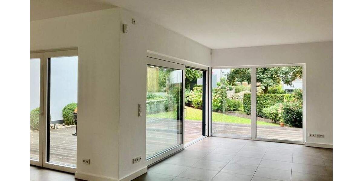 Einfamilienhaus Buchholz in der Nordheide Holm-Seppensen - 5 Zimmer, 249 m&sup2;, 2.610&euro; | Angebot:26157459