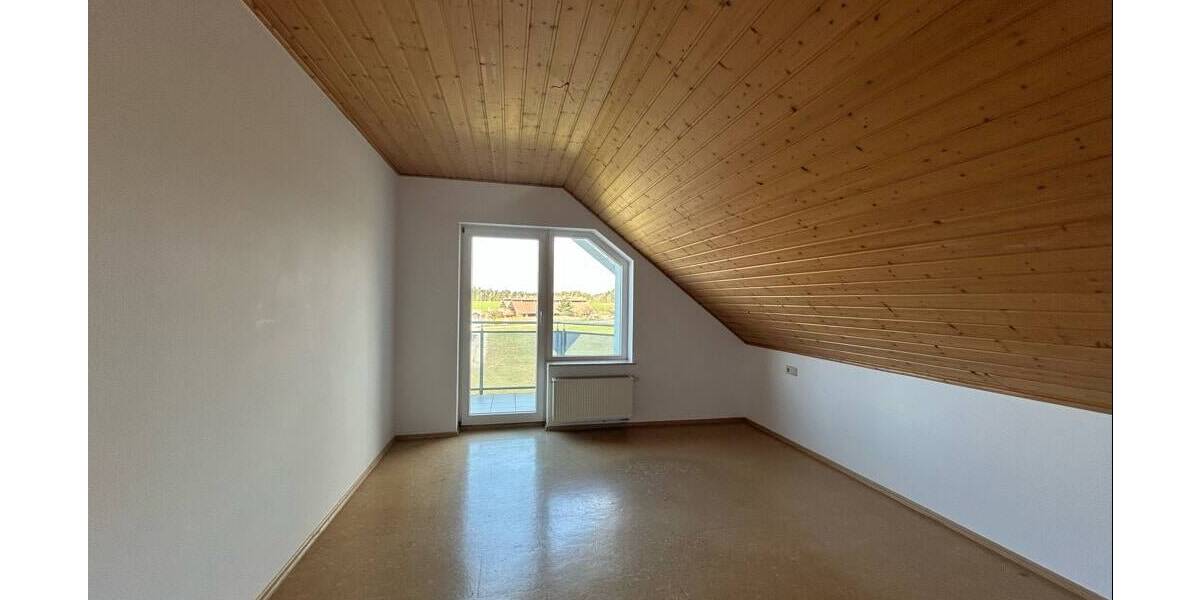 Etagenwohnung Schopfloch Köhlau - 5 Zimmer, 130 m&sup2;, 750&euro; | Angebot:25729747