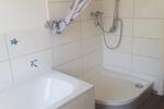 Dachgeschoßwohnung Eschershausen - 2.5 Zimmer, 90 m&sup2;, 500&euro; | Angebot:26690145