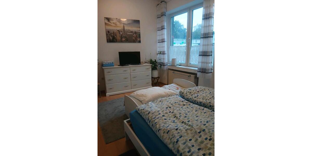 Wohnen auf Zeit Duisburg Hochheide - 2 Zimmer, 50 m&sup2;, 40&euro; | Angebot:25649839