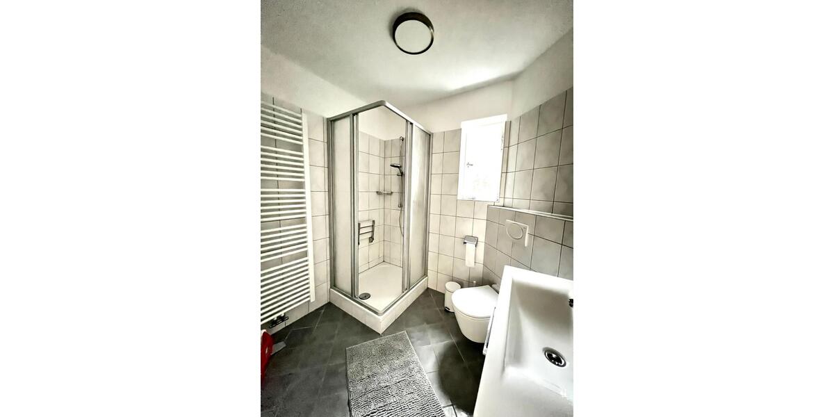 Etagenwohnung München Trudering - 1 Zimmer, 15 m&sup2;, 820&euro; | Angebot:26604819