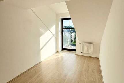 Wohnung Chemnitz Schloßchemnitz - 2 Zimmer, 36 m&sup2;, 240&euro; | Angebot:27070536