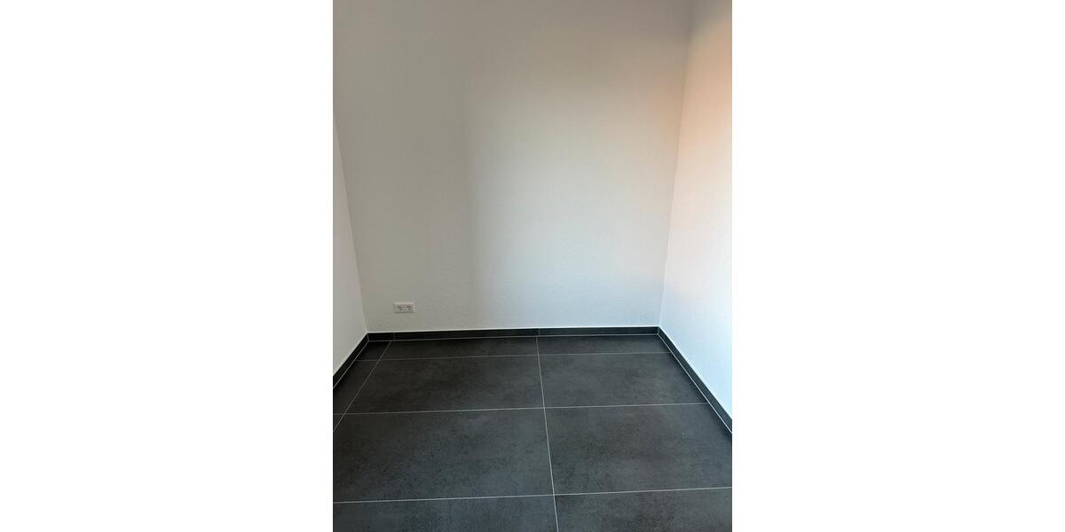Etagenwohnung Barßel - 5 Zimmer, 92 m&sup2;, 900&euro; | Angebot:25698833