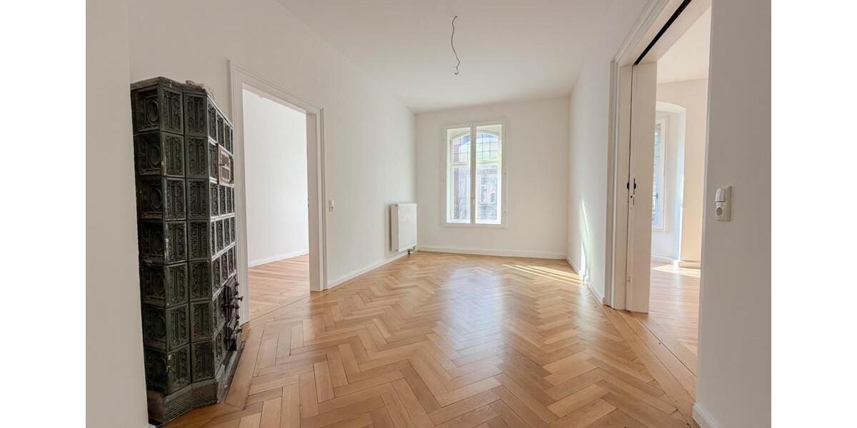 Etagenwohnung Coburg - 4 Zimmer, 118 m&sup2;, 1.200&euro; | Angebot:25973428