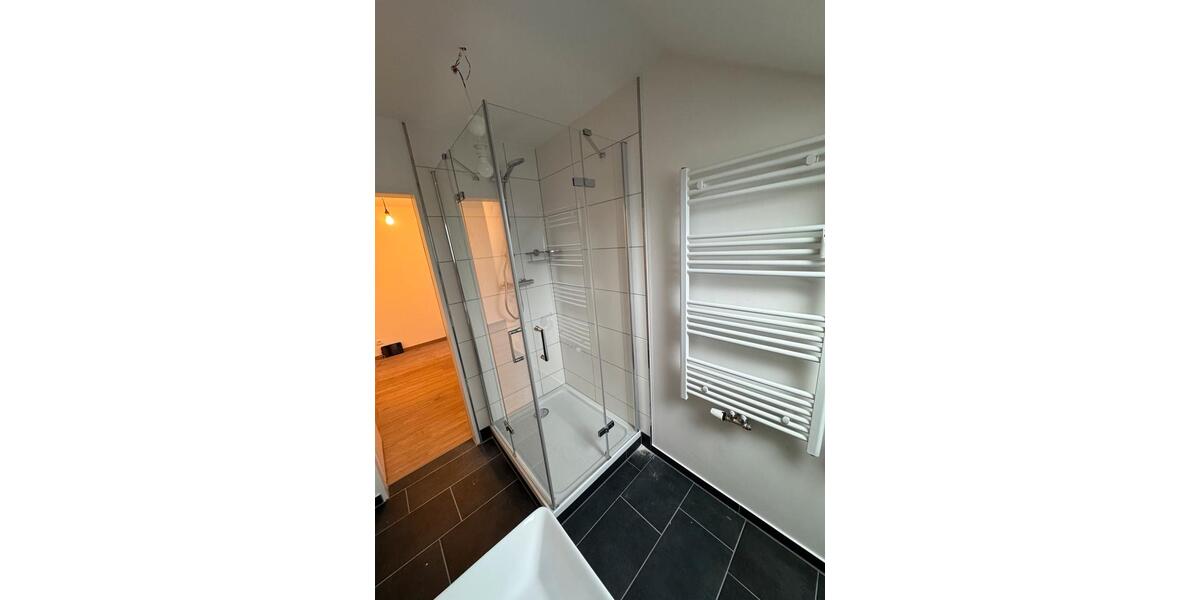 Dachgeschoßwohnung Hagen Hagen-Mitte - 2 Zimmer, 64 m&sup2;, 710&euro; | Angebot:26563632
