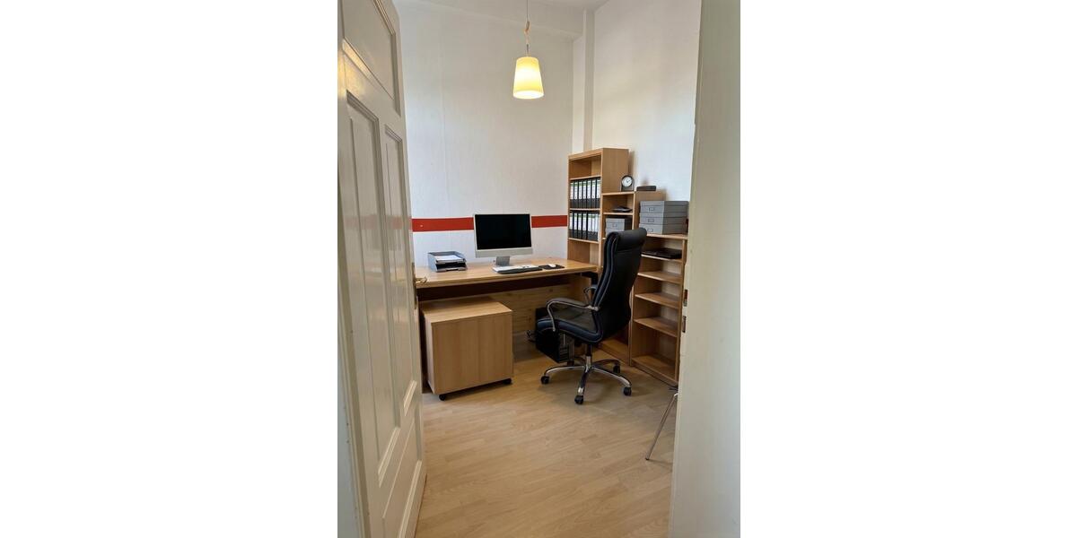 Etagenwohnung Nienburg (Weser) - 6 Zimmer, 186 m&sup2;, 1.400&euro; | Angebot:26058512