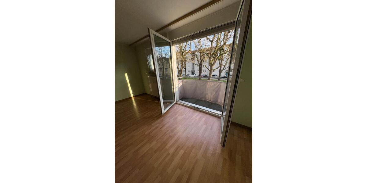 Etagenwohnung Göppingen - 3 Zimmer, 70 m&sup2;, 1.200&euro; | Angebot:25964375