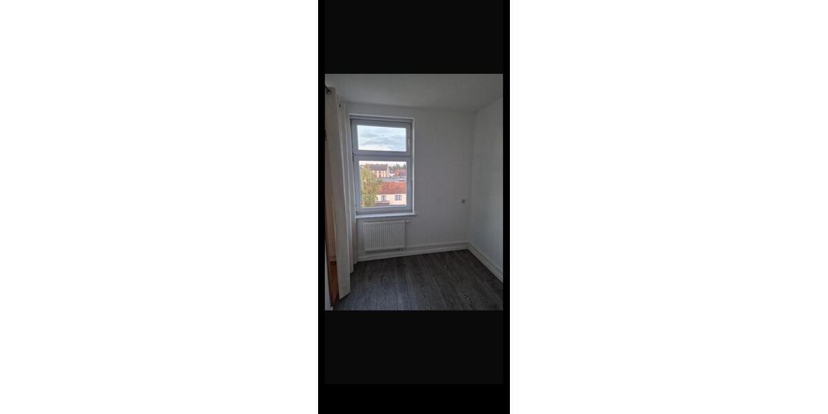 Etagenwohnung Luckenwalde - 1 Zimmer, 33 m&sup2;, 393&euro; | Angebot:25641648