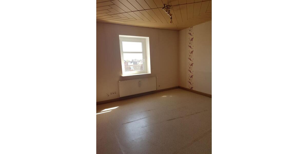 Etagenwohnung Torgau - 4 Zimmer, 95 m&sup2;, 523&euro; | Angebot:26384048