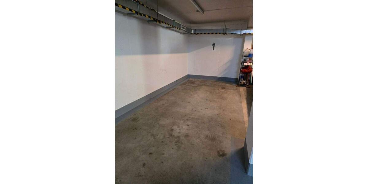 Etagenwohnung Nürnberg Eibach - 3 Zimmer, 90 m&sup2;, 1.200&euro; | Angebot:25245435