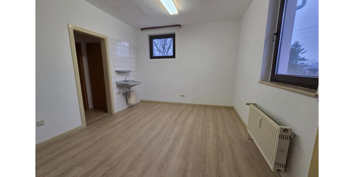 Gewerbeobjekt Tiefenbach - 400&euro; | Angebot:24497073