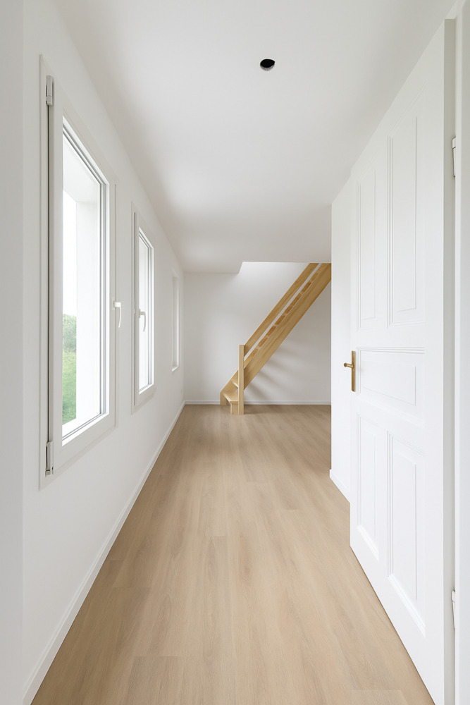 Frisch sanierte 3-Zimmer-Wohnung mit Dachgeschossflair in ruhiger Lage