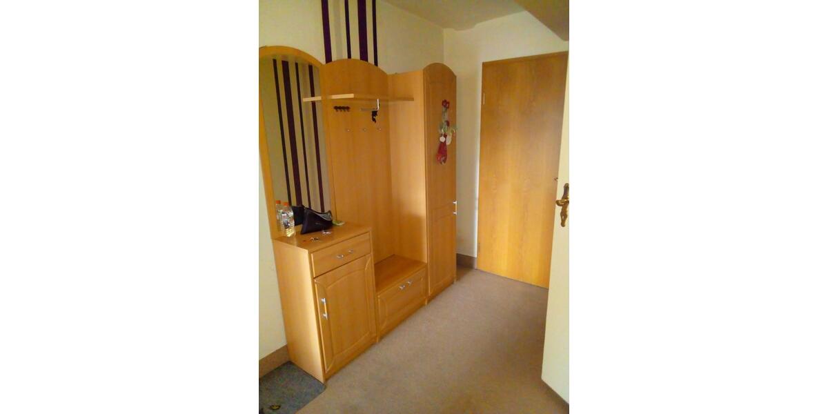 Etagenwohnung Nienburg (Saale) - 1 Zimmer, 49 m&sup2;, 287&euro; | Angebot:25843374