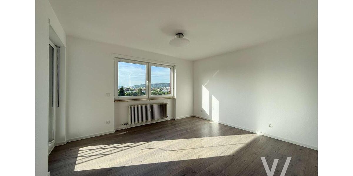 Etagenwohnung Saarbrücken - 3 Zimmer, 96 m&sup2;, 1.000&euro; | Angebot:26425775