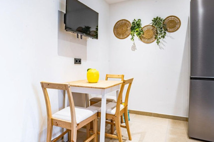 Wohnen auf Zeit Nürnberg Gibitzenhof - 1 Zimmer, 12 m&sup2;, 500&euro; | Angebot:25784203