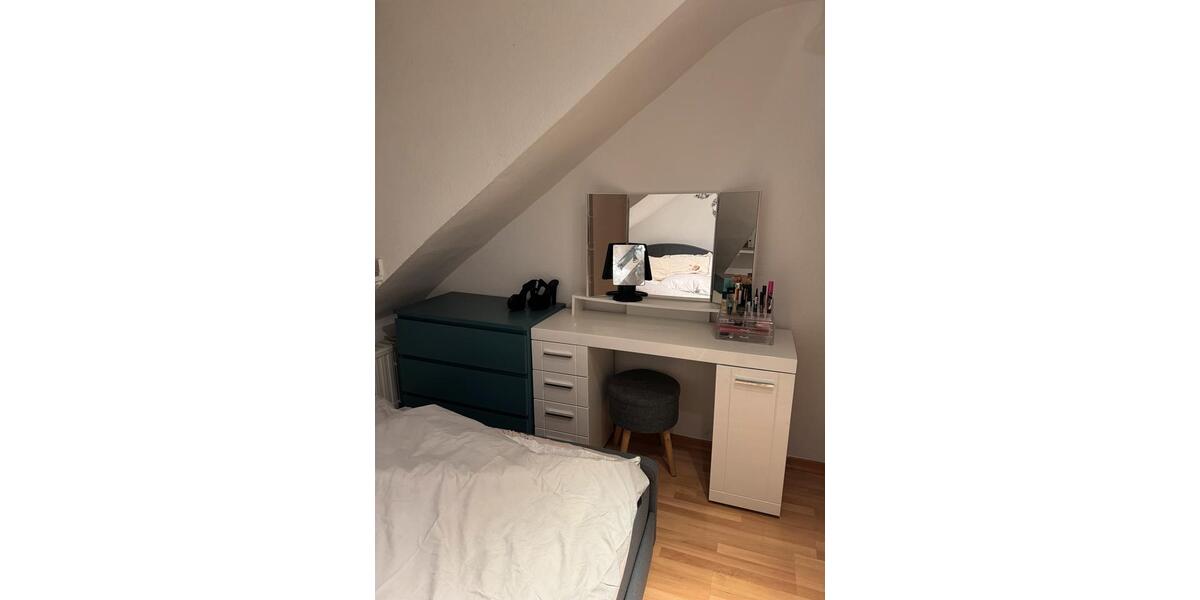 Dachgeschoßwohnung Sonsbeck - 2 Zimmer, 27 m&sup2;, 335&euro; | Angebot:24701252