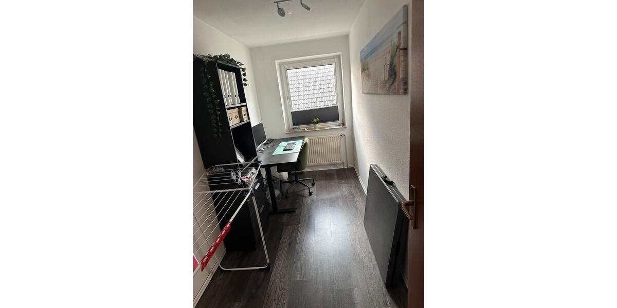 Etagenwohnung Aurich - 4 Zimmer, 90 m&sup2;, 850&euro; | Angebot:25711288