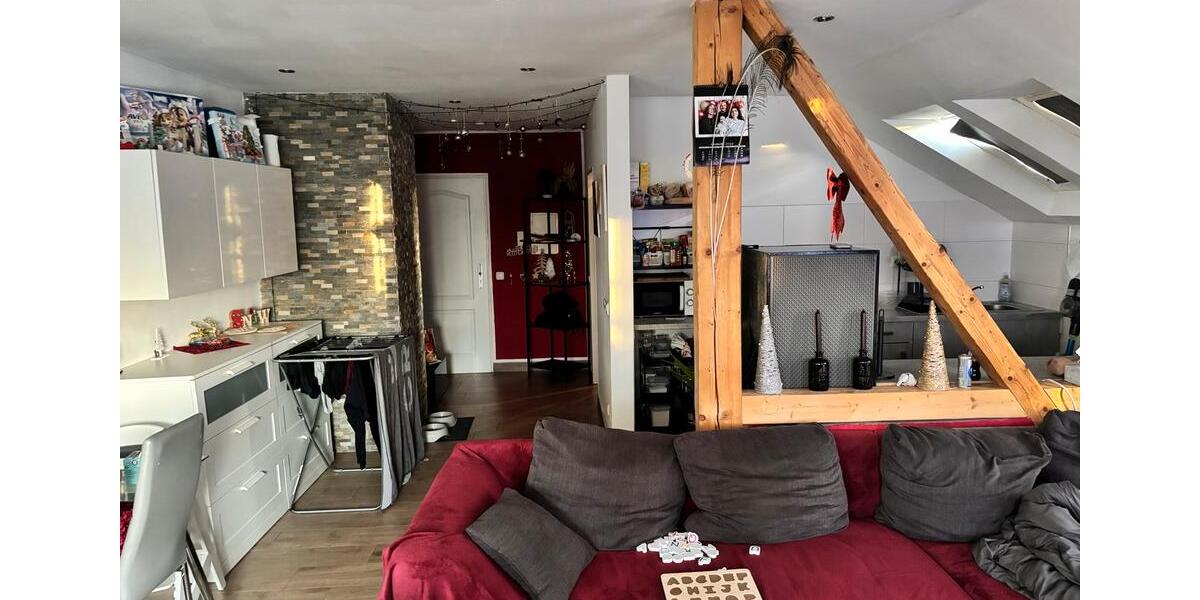 3 Zimmer Dachgeschoss Wohnung 3 zimmer