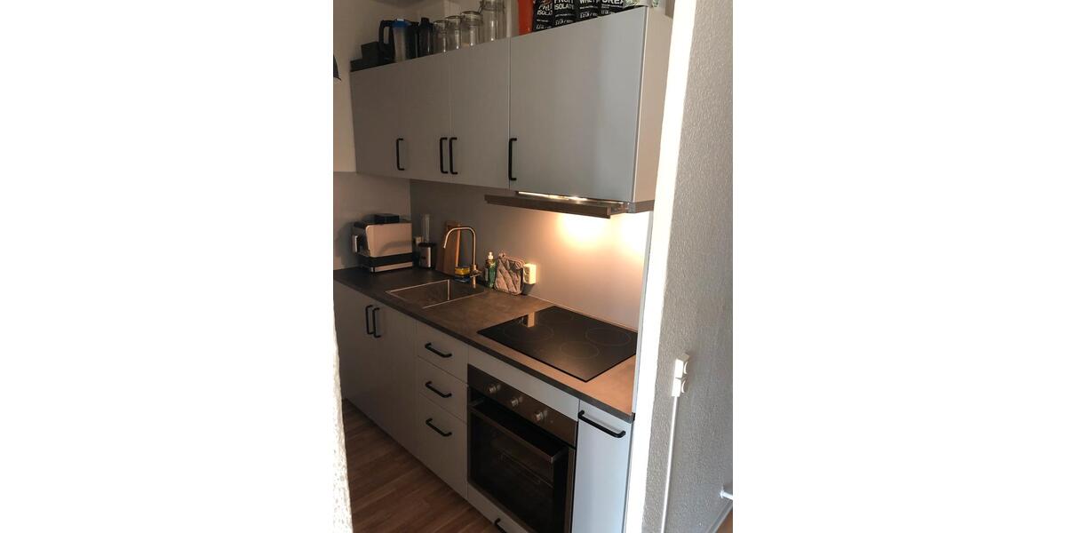 Etagenwohnung Rostock - 1 Zimmer, 28 m&sup2;, 594&euro; | Angebot:25048815