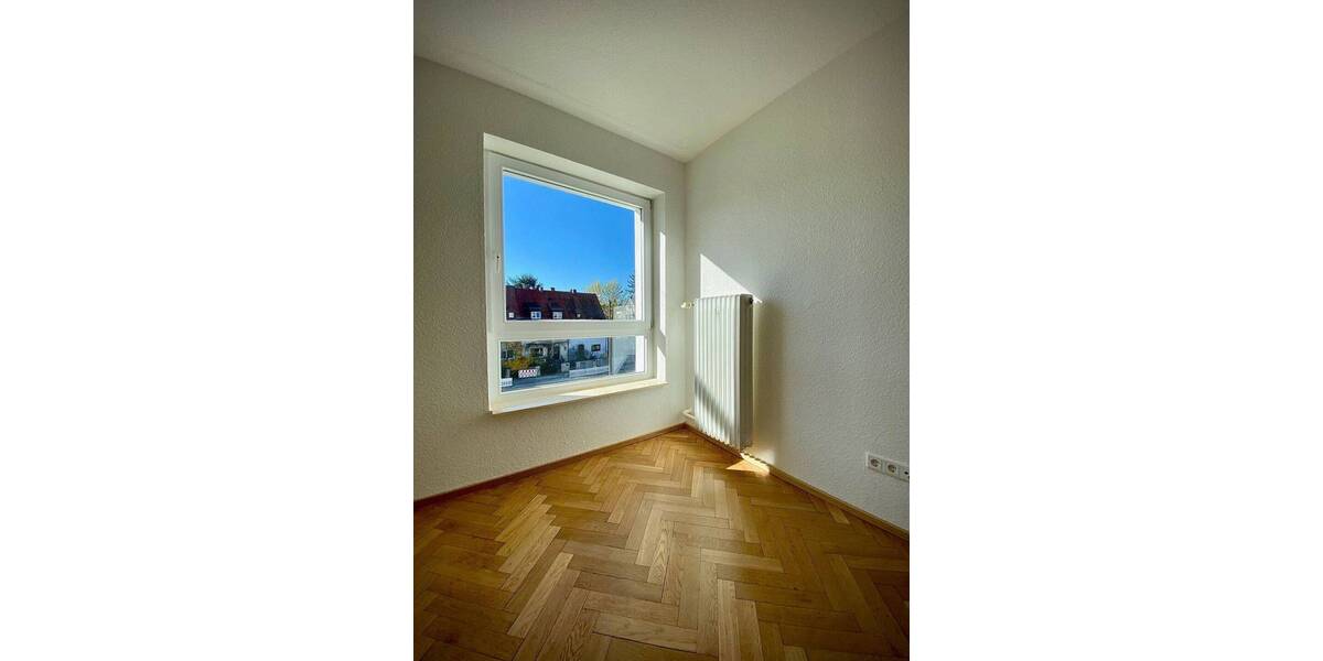 Etagenwohnung Nürnberg Großreuth h d Veste - 4 Zimmer, 109 m&sup2;, 1.150&euro; | Angebot:26203712