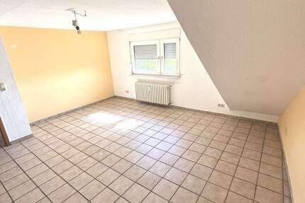 Wohnung Duisburg Beeck - 2 Zimmer, 50 m&sup2;, 340&euro; | Angebot:27657135