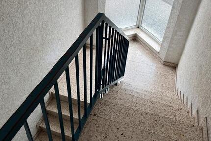 4 Zimmer Wohnung mit WBS! Brunnenstraße. zimmer