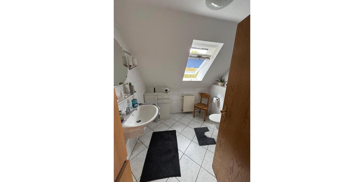 Dachgeschoßwohnung Friesoythe - 3 Zimmer, 62 m&sup2;, 590&euro; | Angebot:26591223