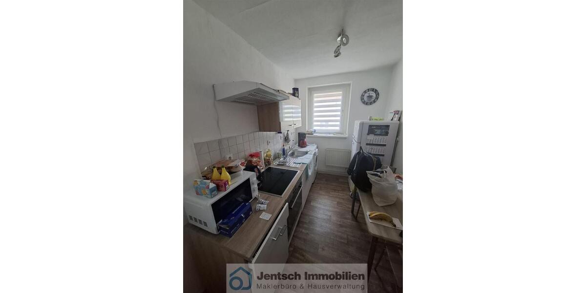 Etagenwohnung Teuchern - 3 Zimmer, 62 m&sup2;, 370&euro; | Angebot:23738678