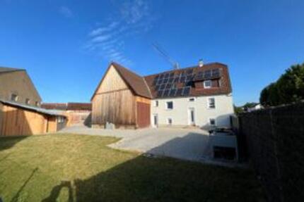 Haus Pfaffenhofen - 6 Zimmer, 200 m&sup2;, 1.750&euro; | Angebot:24700311