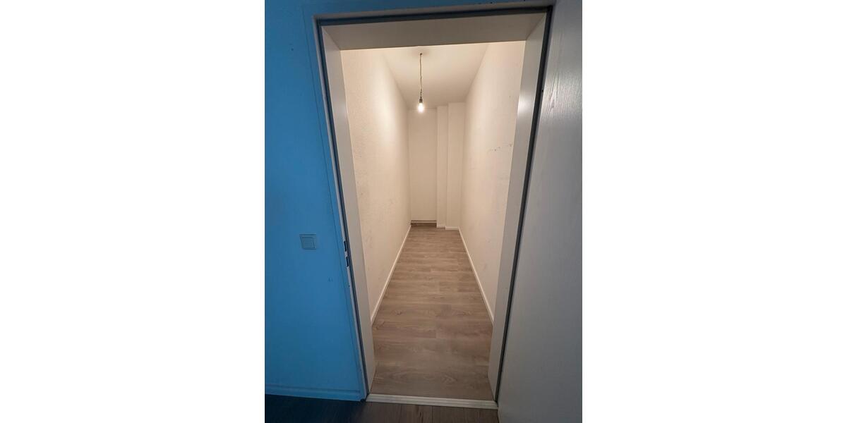 Dachgeschoßwohnung Delmenhorst Düsternort - 4 Zimmer, 121 m&sup2;, 1.000&euro; | Angebot:26603464